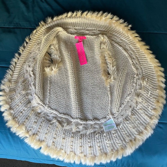 NWT Lilly Pulitzer Torini Sequin Sweater Vest in Heathered Latte Metallic - Picture 15 of 17